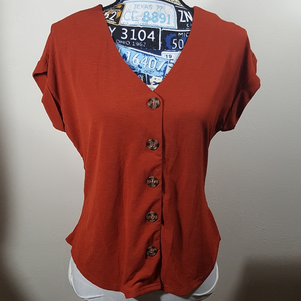 Burnt orange cute button down top w cinched back